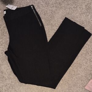 Nwt Gigi pant with side-zip closure in ponte